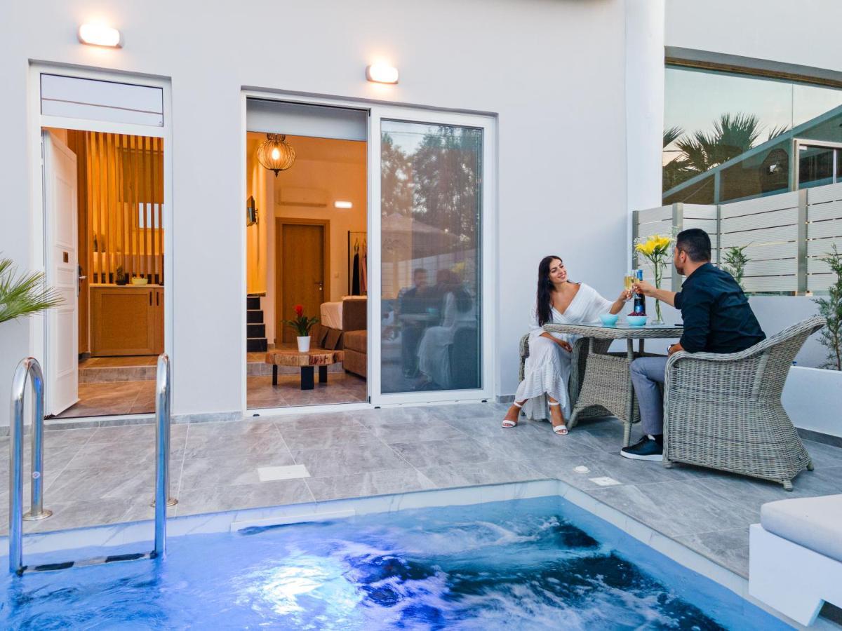 Delfina Boutique Hotel Paralia Kourna Eksteriør bilde
